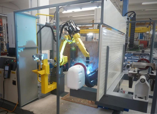 робот Fanuc роботизированный комплекс Fanuc