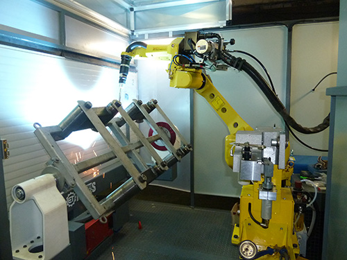 роботизированный комплекс Fanuc