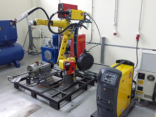 :робот Fanuc роботизированный комплекс Fanuc для сварки и напыления роботизированный источник сварки CEA плазменная порошковая наплавка Castoline