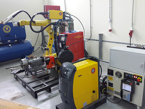 роботизированный комплекс Fanuc для сварки и напыления