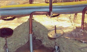 Трубные и кабельные кронштейны (судостроение)